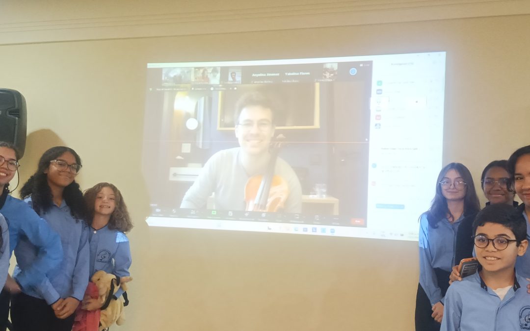 Todo un éxito masterclass ofrecida por Marc Sabbah a estudiantes del país